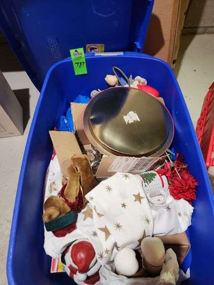 Big mystery Christmas decor tote image