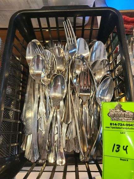 Everyday flatware image