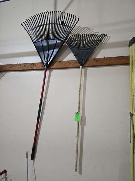 Yard rakes image