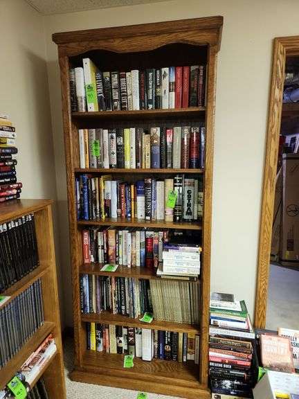7' Bookshelf-NO CONTENTS image