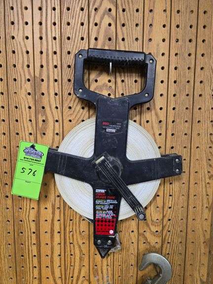 200ft fiberglass measuring tape image