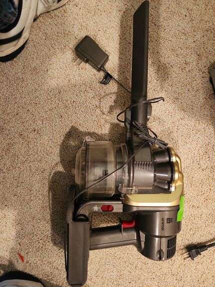 Dyson Admiral vaccum image