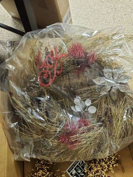 Christmas wreath image