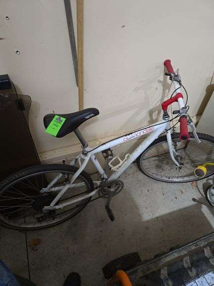 Cannondale 24" mens bike image