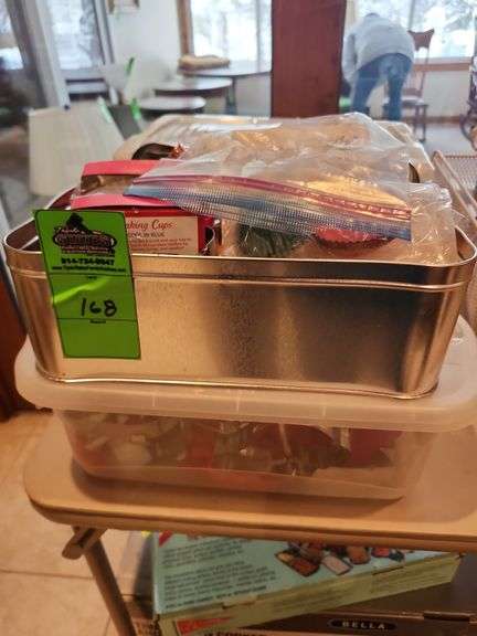 Cookie cutters image