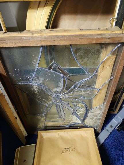 Stained glass, frames and pictures