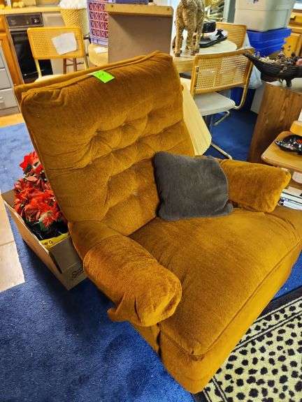 Recliner chair