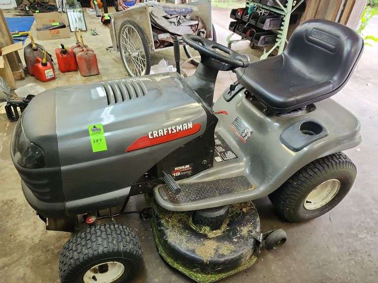 Crasftman lawn tractor