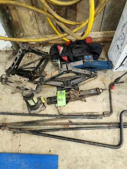 Car jacks