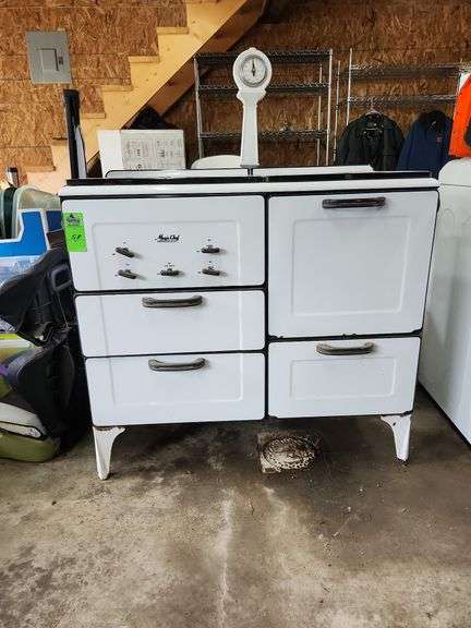 American Chef porcelain stove