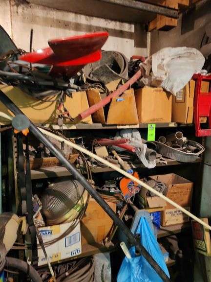 Shelving unit and contents