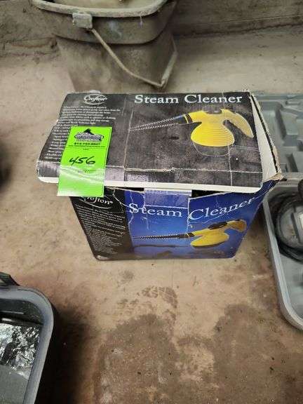 Steam cleaner like new