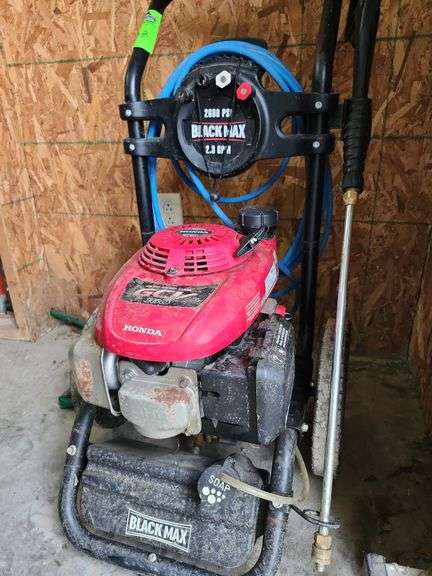 Pressure washer Honda 2600 PSI gas