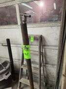 Floor Jack, I'm not sure if it works 1 1/2 ton