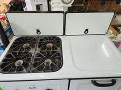 American Chef porcelain stove
