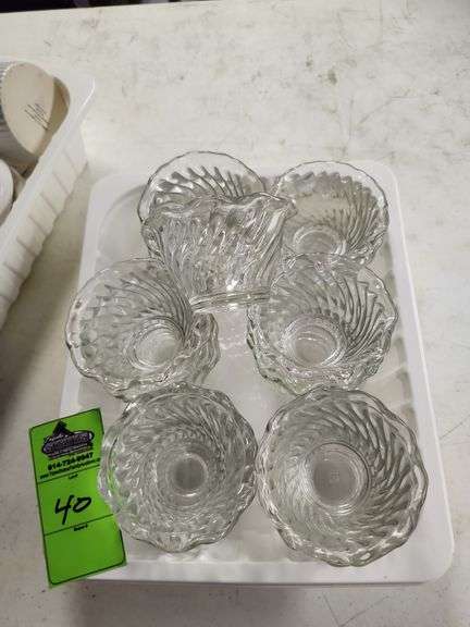 Dessert bowls or candy dishes