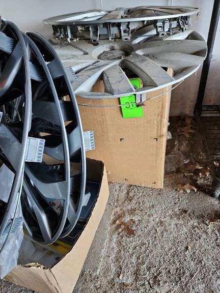 Wheel covers