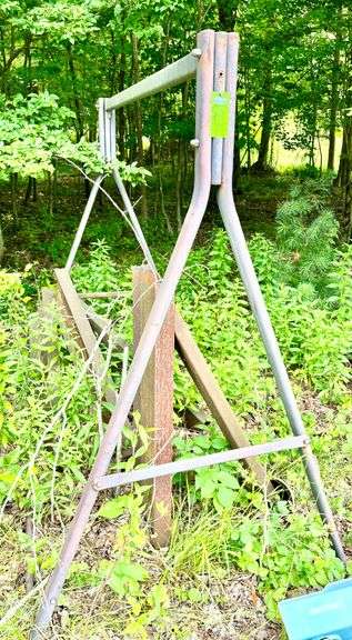 Miscellaneous scrap iron