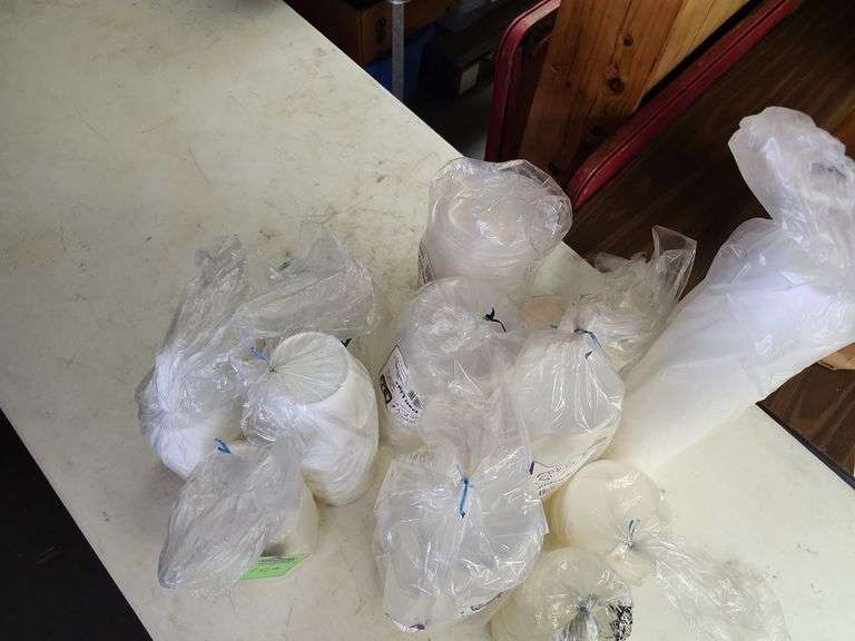 Miscellaneous Deli containers and lids