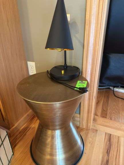 End table and light ￼