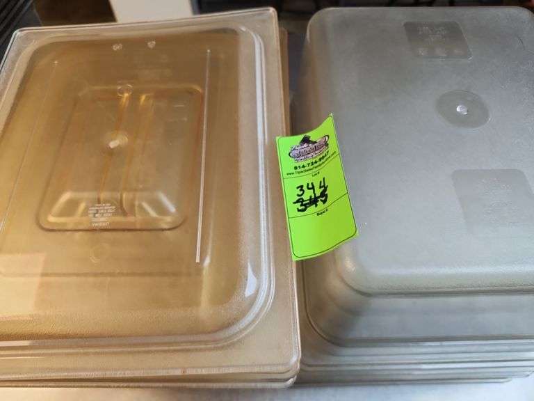 Plastic trays