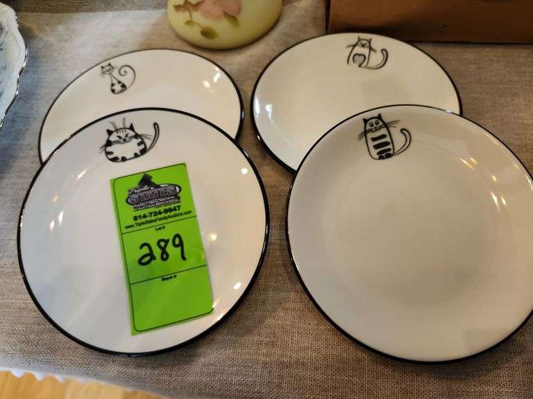 Cat dishes
