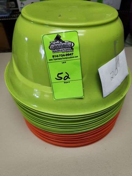 Plastic serving Bowls quantity of 20