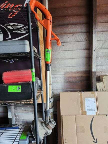 Black & Decker 20 volt weed trimmer