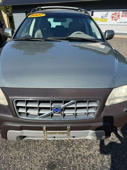 2007  VOLVO  XC70