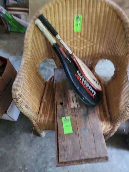 Horseshoes and tennis rackets