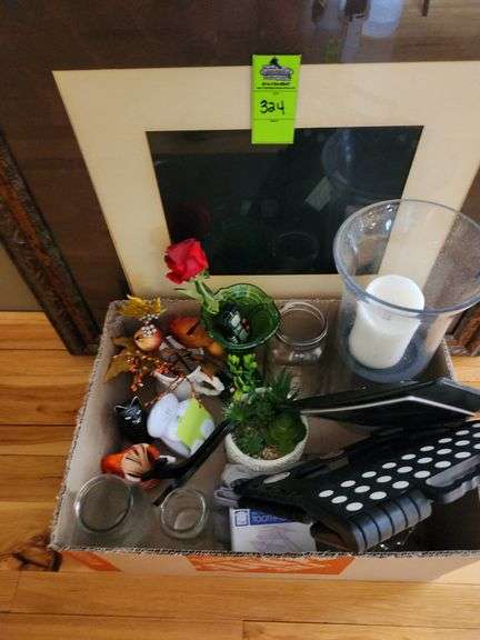 Picture frame and vases