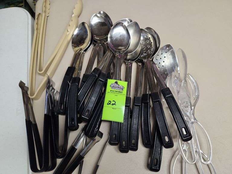 Buffet utensils