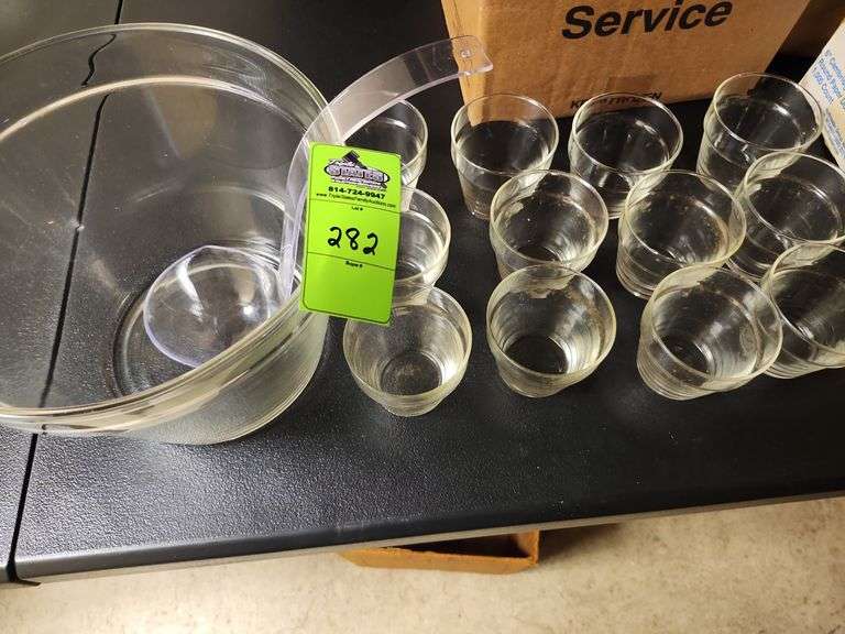 Punch bowl set