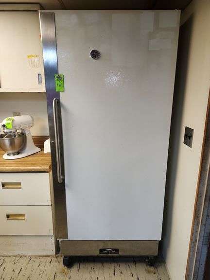 Arctic air commercial refrigerator