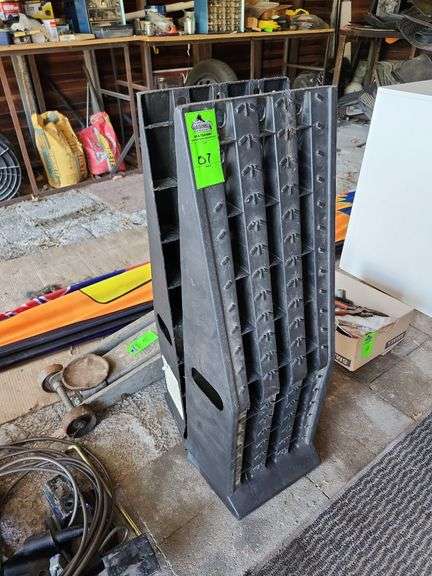Plastic car ramps