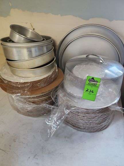 Cake pans and Cake cardboards
