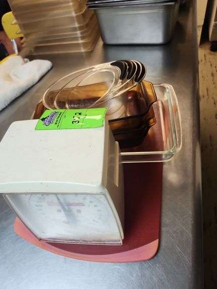 Scale baking dishes miscellaneous
