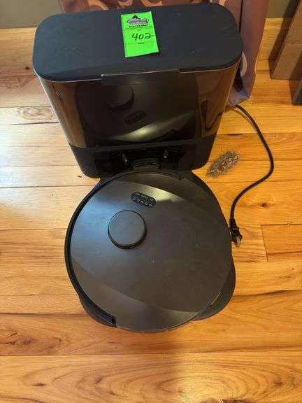 Bob sweep auto vac