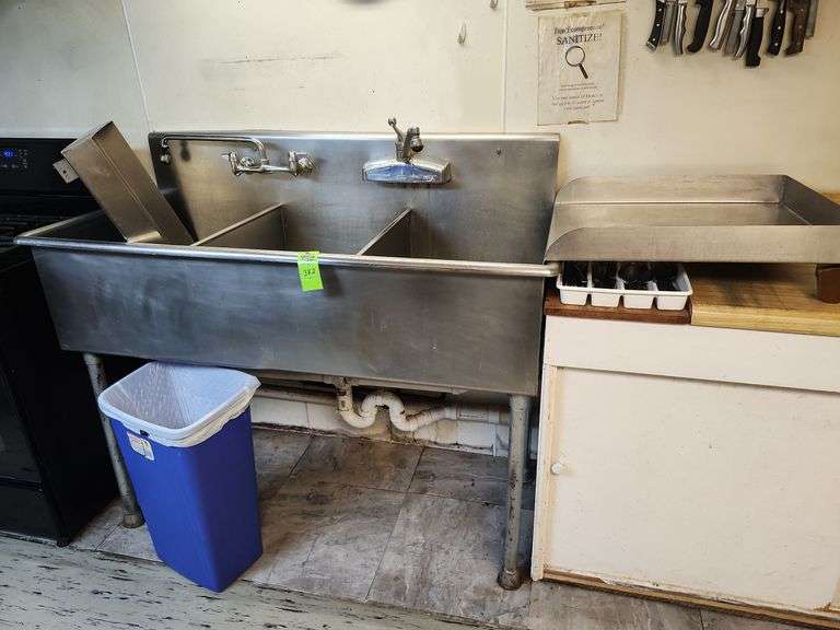 3 bowl stainless steel sink