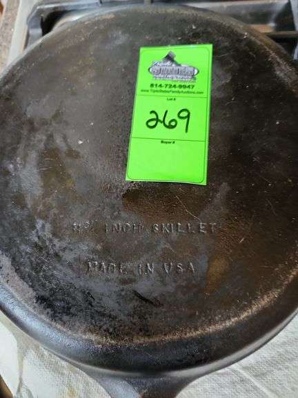 Cast iron 12 inch skillet in very good  condition
