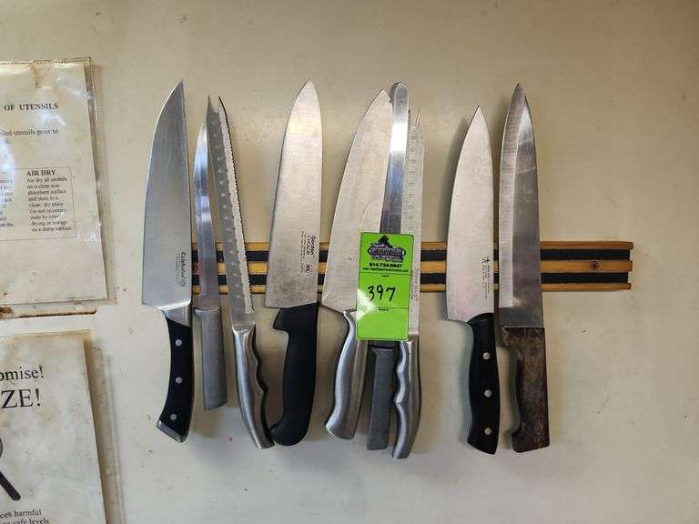 Knives and holder