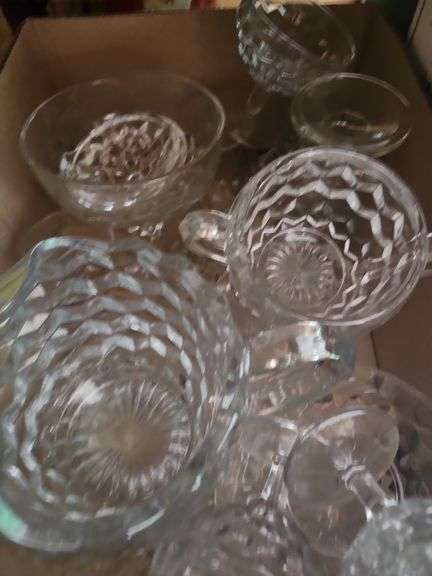Miscellaneous glassware
