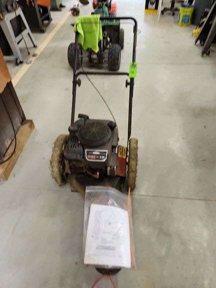 Swlsher weed trimmer