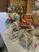 Miscellaneous cake decorations