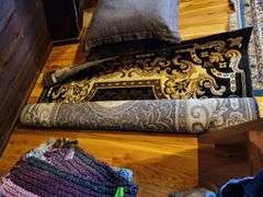 Area rug
