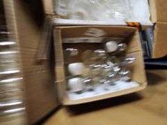 Gasses salt and pepper shakers, misc..