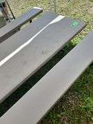 Picnic table