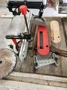 Craftsman table saw with extra blades and attachments