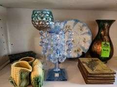 Table knick knacks