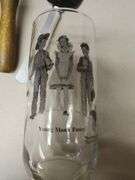 Norman Rockwell glasses quantity of 18
